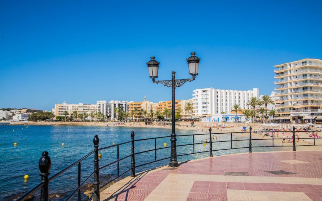 Los mejores barrios de Ibiza para vivir en familia